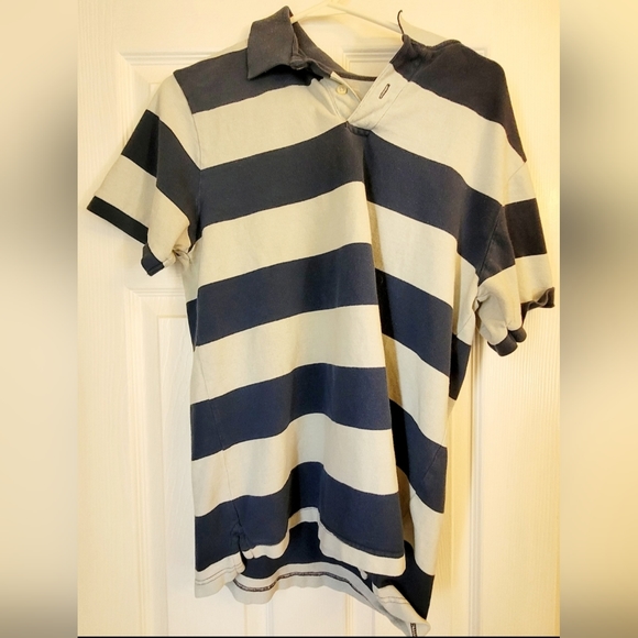 Mens Polo Old Navy shirt- Size Large - Picture 2 of 2
